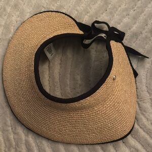 Helen Kaminski Tan and Black Raffia Elegant Sun Hat